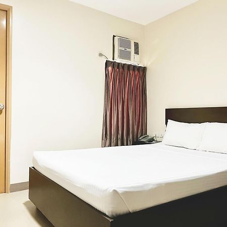 Emerald Suites Cdo Cagayán de Oro Chambre photo