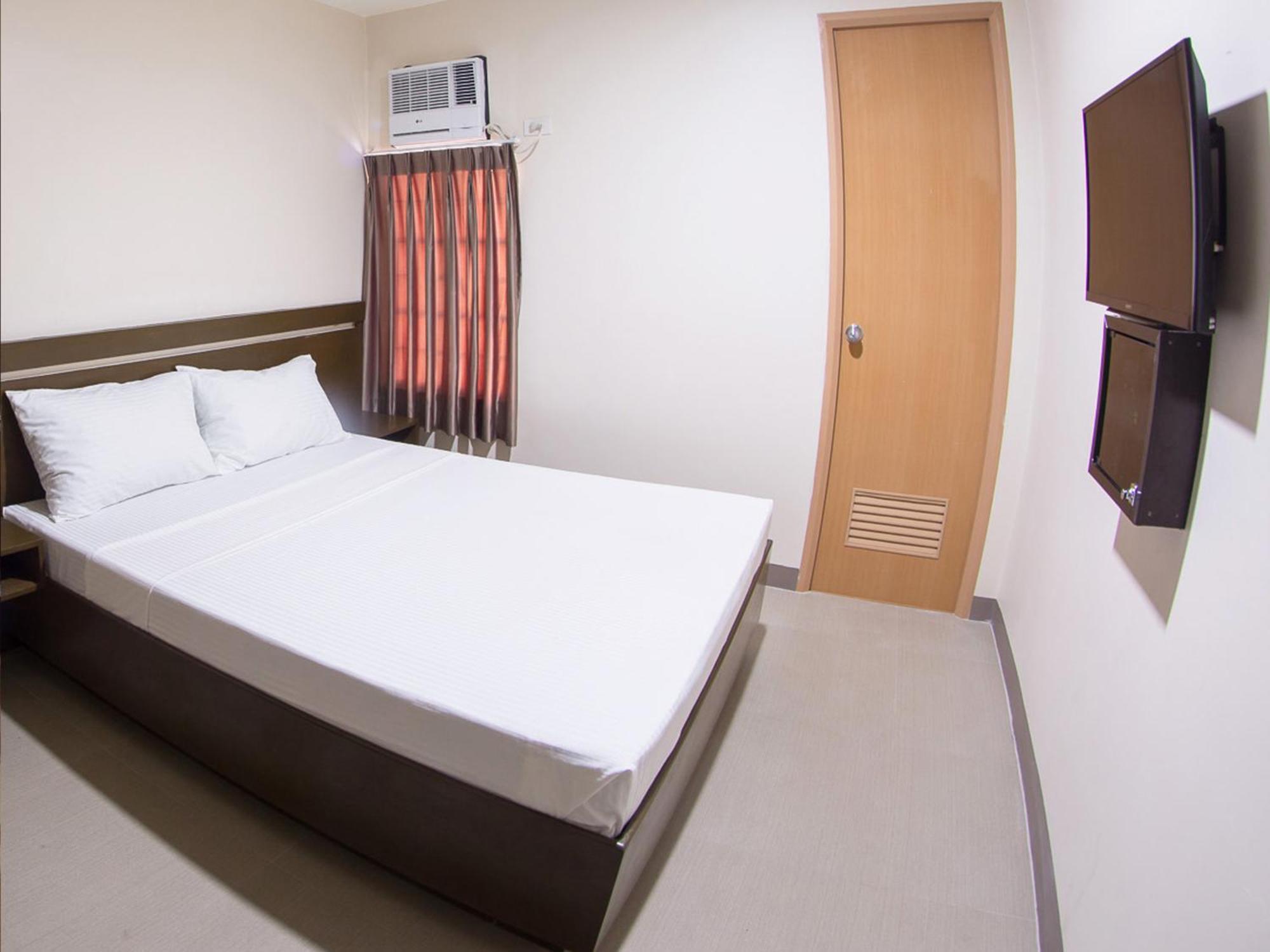Emerald Suites Cdo Cagayán de Oro Chambre photo