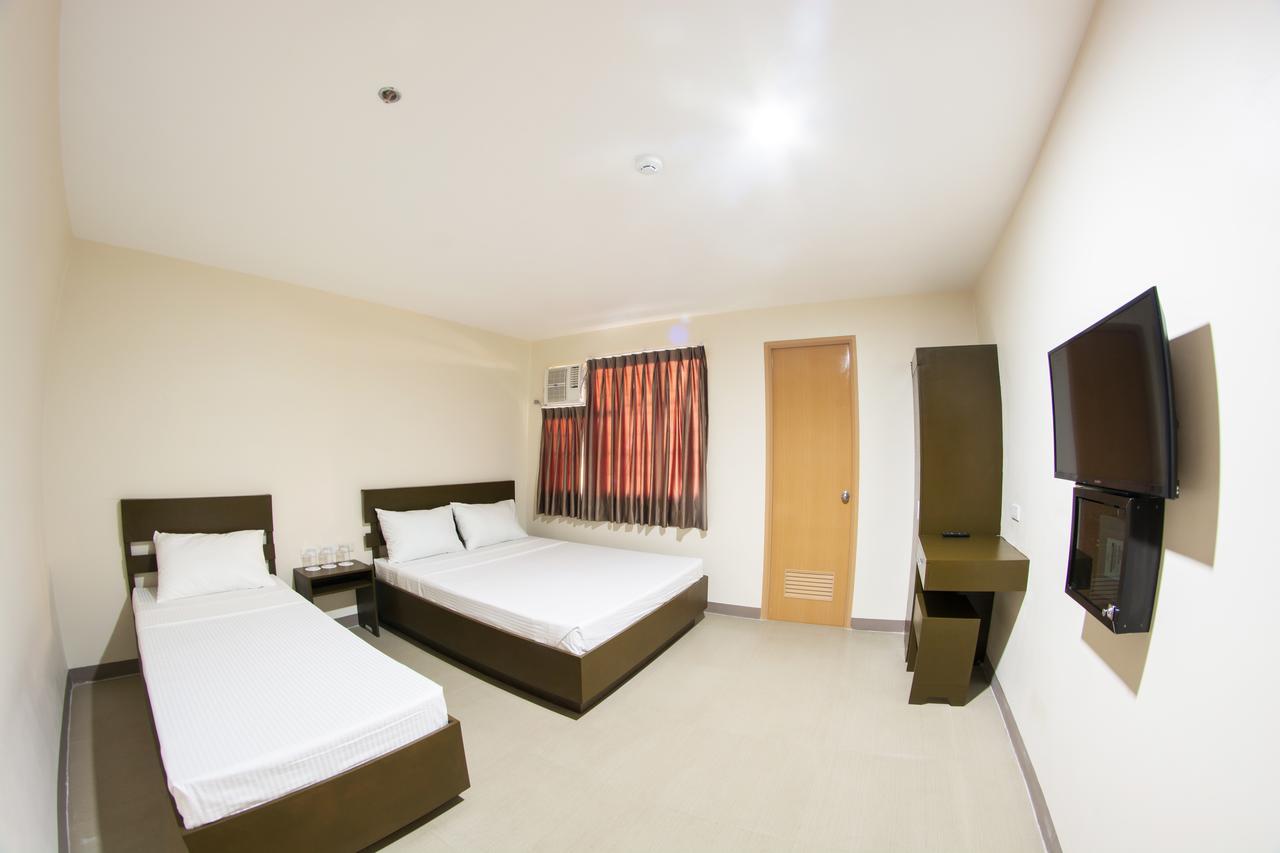 Emerald Suites Cdo Cagayán de Oro Chambre photo