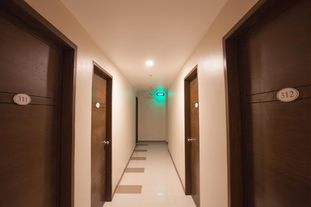 Emerald Suites Cdo Cagayán de Oro Extérieur photo